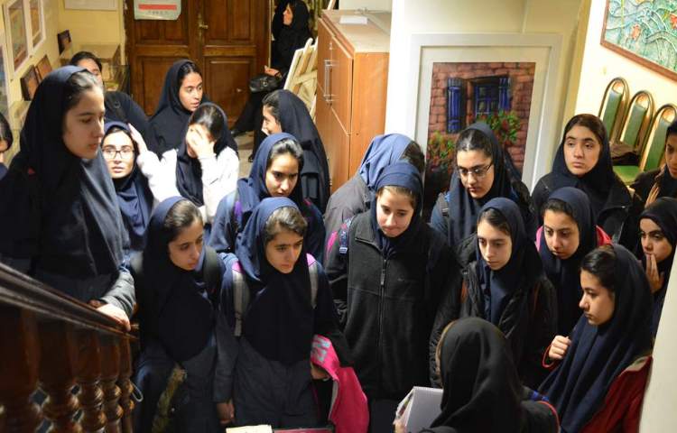 نیمرخ_5